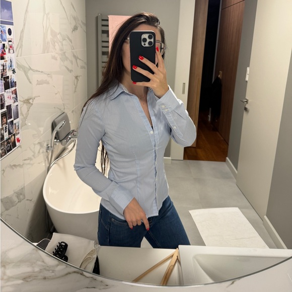 Vintage 90’s office siren button up H&M top - size fits a small - Picture 2 of 8